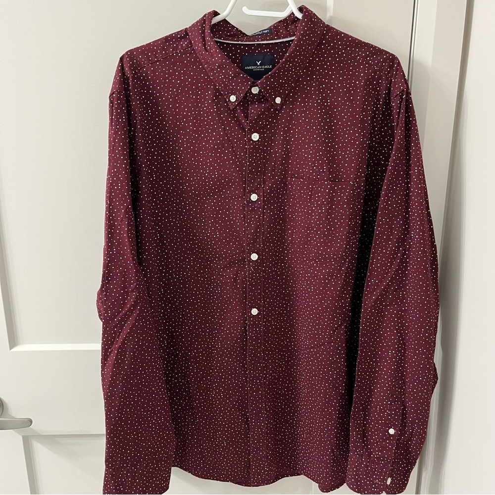 American Eagle Long Sleeve Shirt
